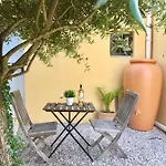 Appartamento Confort Avec Parking Et Terrasse à Village Èze