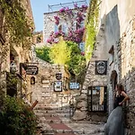 Appartamento Confort Avec Parking Et Terrasse à Village Èze