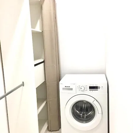 Confort Avec Parking Et Terrasse A Village Apartament Èze