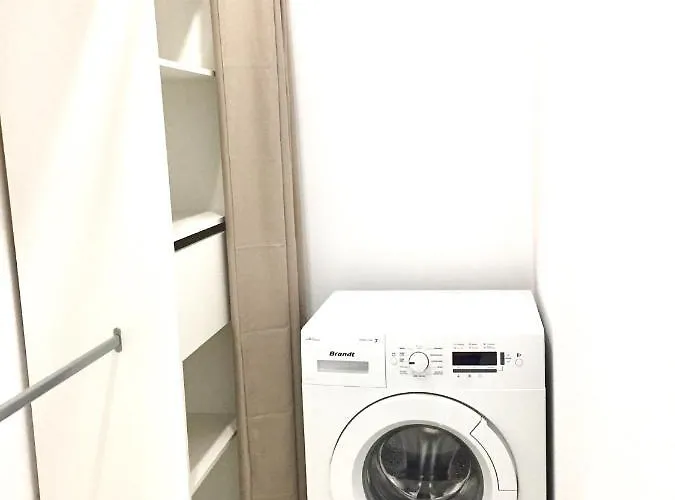 Confort Avec Parking Et Terrasse à Village Apartamento Èze