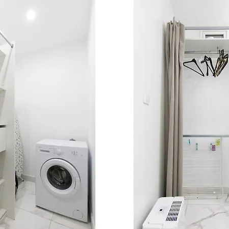 Apartamento Rénové Avec Parking Et Terrasse à Village *