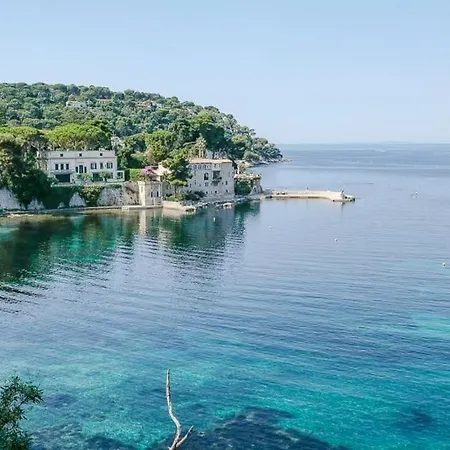 Confort Avec Parking Et Terrasse A Village Lägenhet Èze