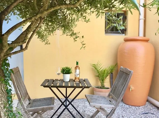 Apartmán Confort Avec Parking Et Terrasse A Village Èze