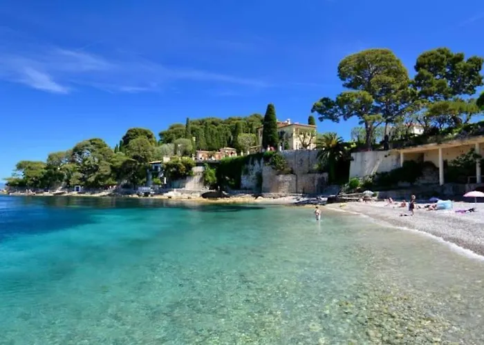 Confort Avec Parking Et Terrasse A Village Èze